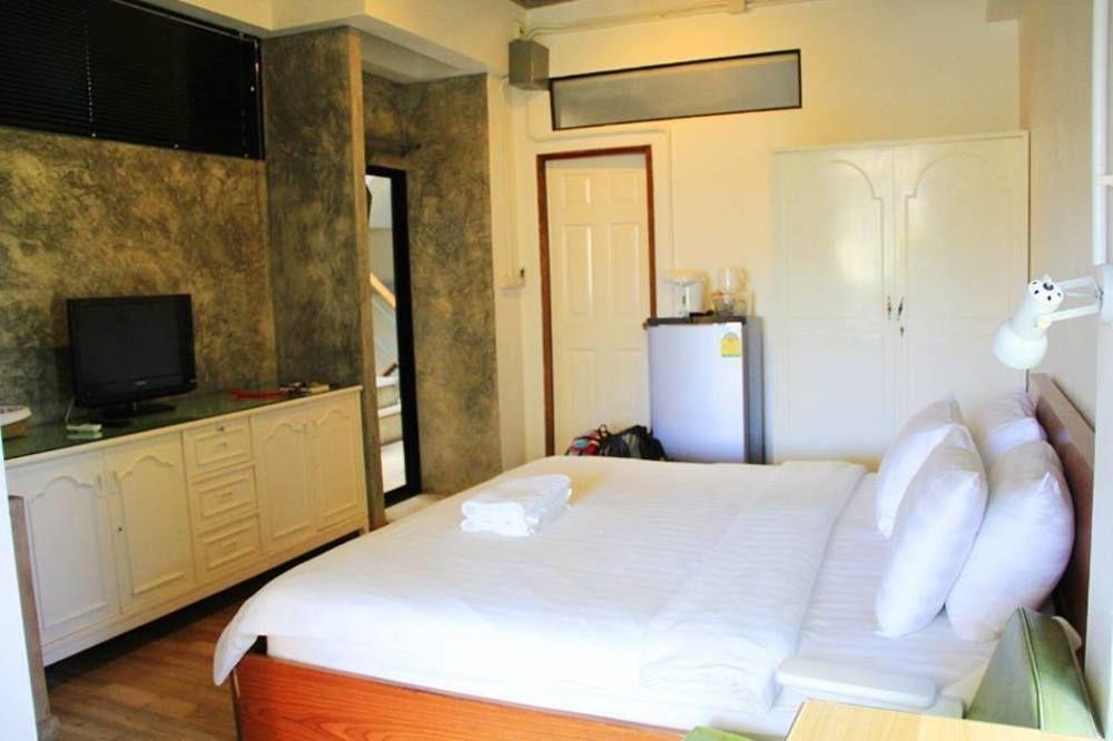 Plern Plern Bed And Bike Otel Chiang Mai Dış mekan fotoğraf
