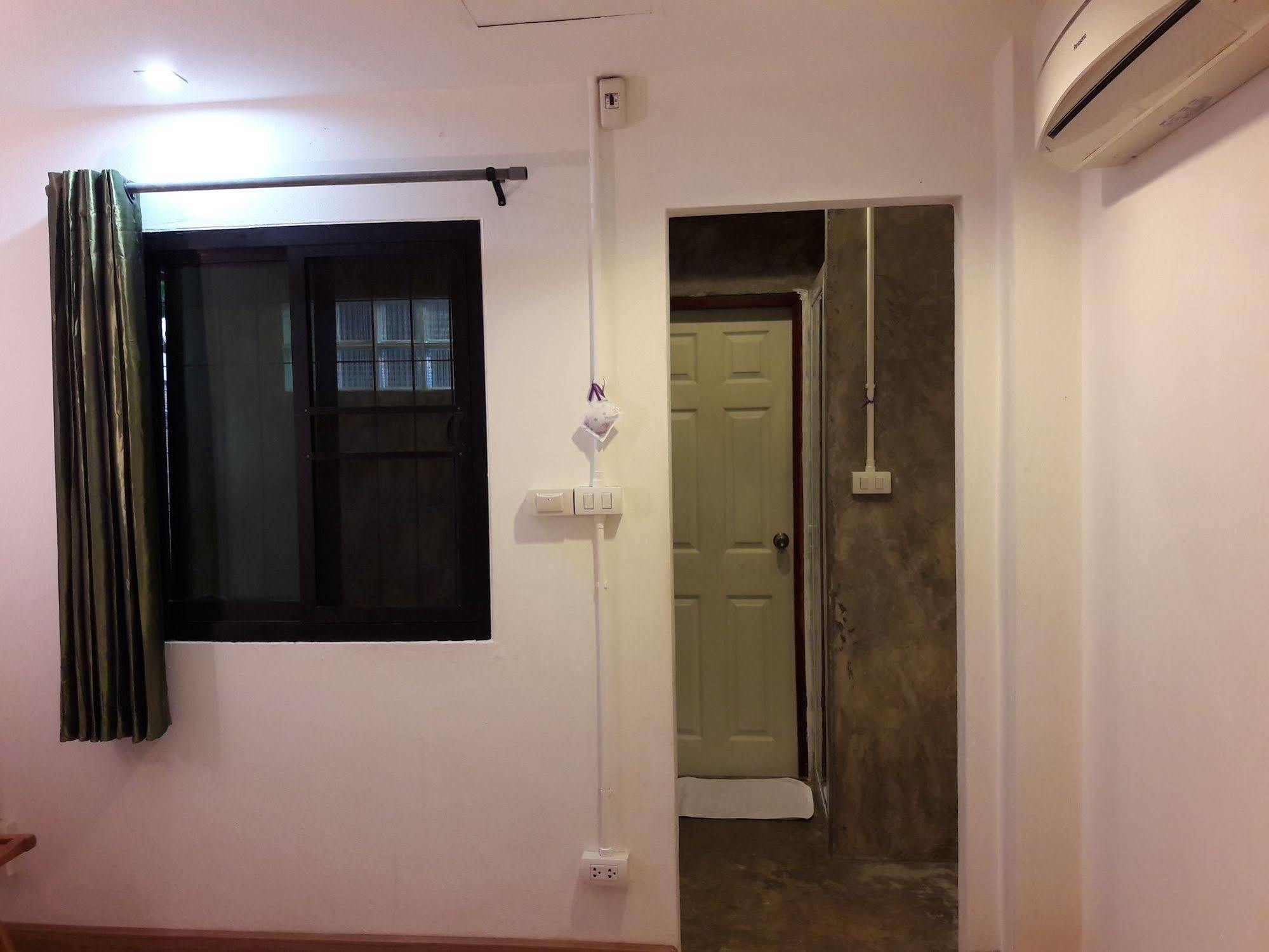 Plern Plern Bed And Bike Otel Chiang Mai Dış mekan fotoğraf
