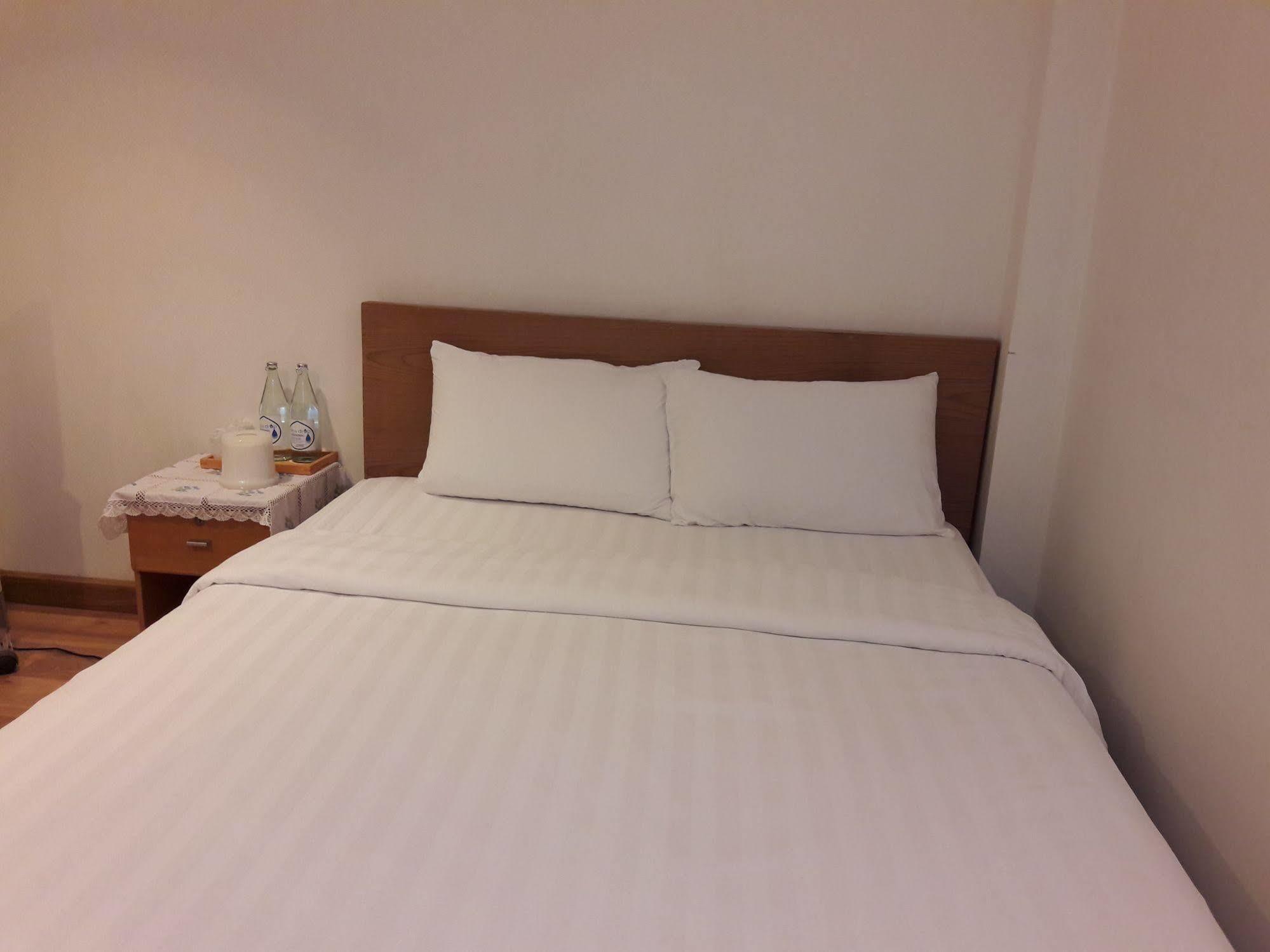 Plern Plern Bed And Bike Otel Chiang Mai Dış mekan fotoğraf